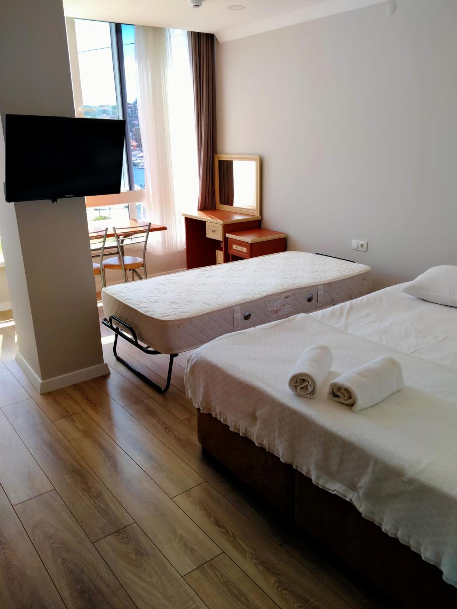Venüs Park Apart Suıtes Çeşme Habitación foto
